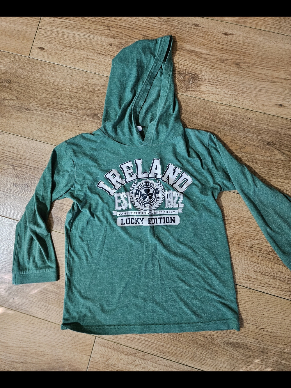 Green "Ireland" Kids Hooded shirt - Lucky Edition From Ireland Size 8